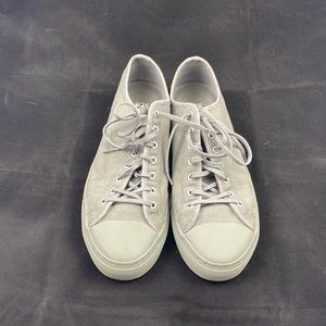 Nothing New Men’s 100% Sustainable low top sneakers, size 12M